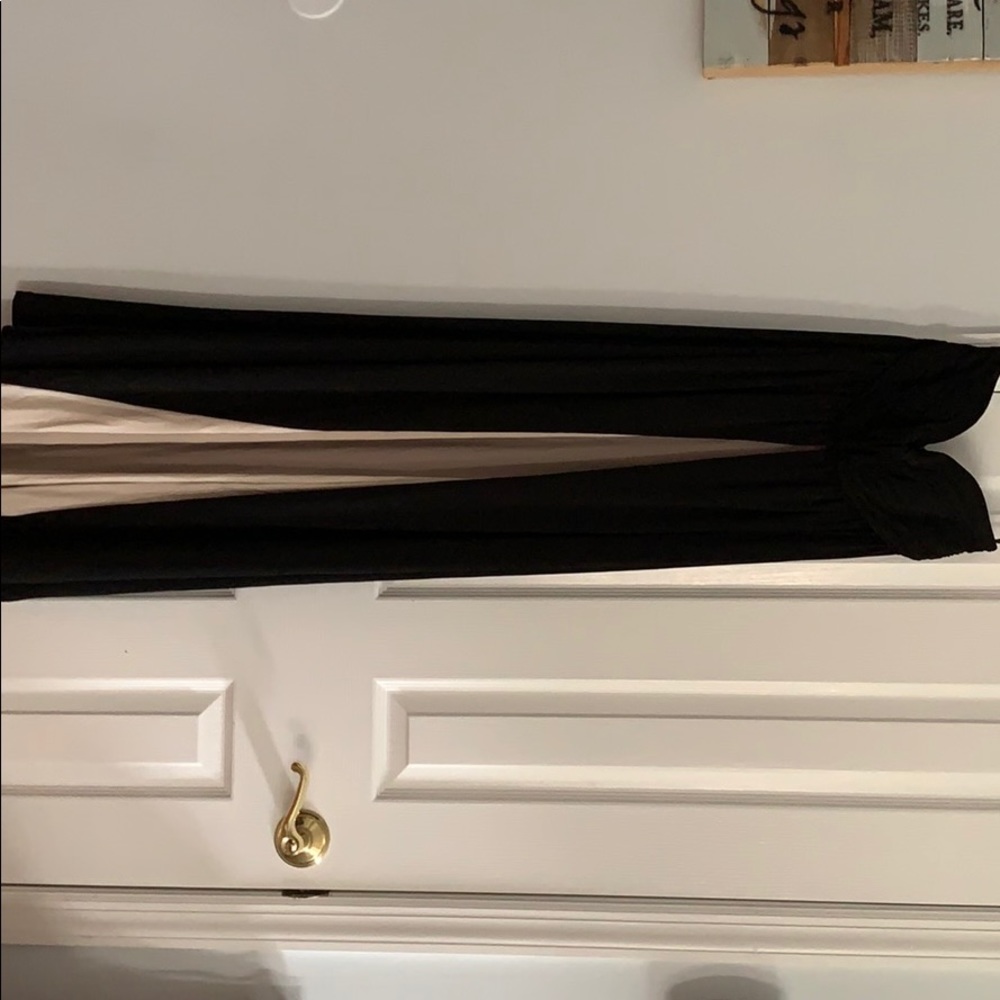 Women’s Elegant Long Black formal dress